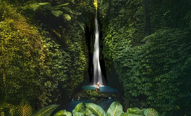 Leke Leke waterfall in the rainforest